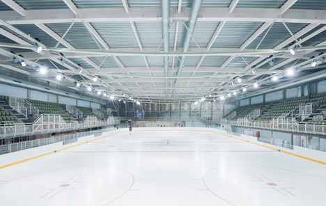 Ice rink of Liège by L'Escaut